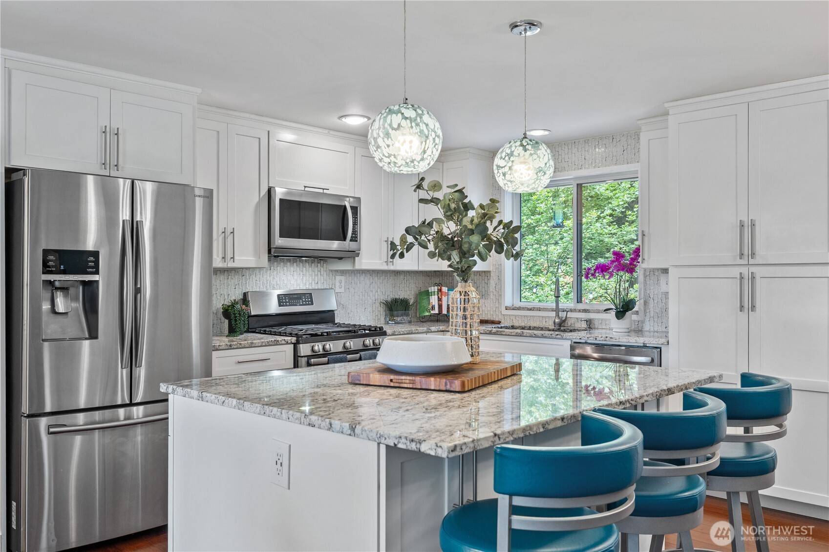 Woodinville, WA 98072,18204 NE 175th PL