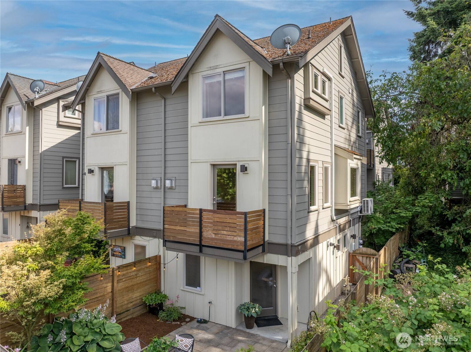 Seattle, WA 98118,3926 S Brandon ST #A