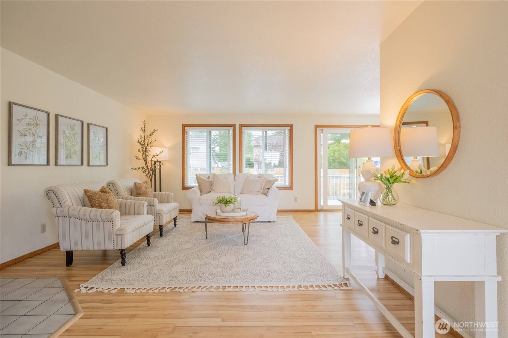 Bellingham, WA 98226,1411 Holly CT