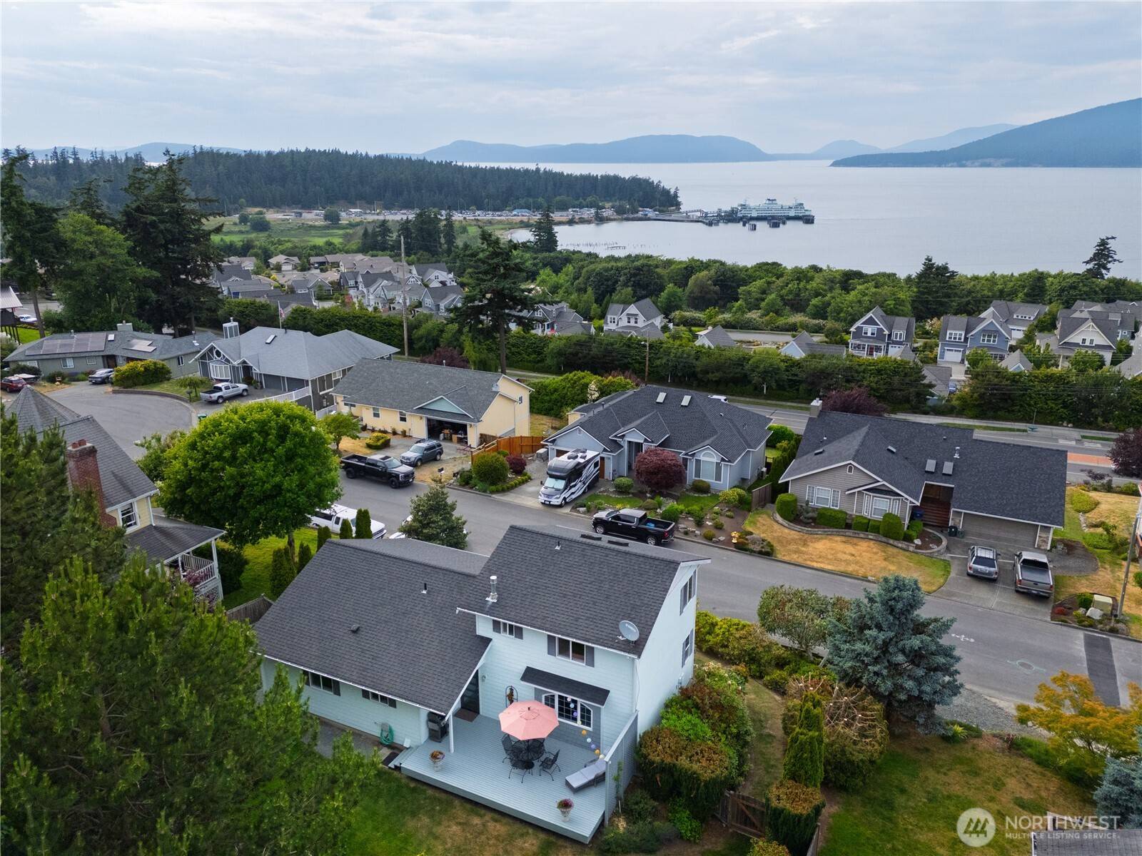 Anacortes, WA 98221,4607 Camano PL