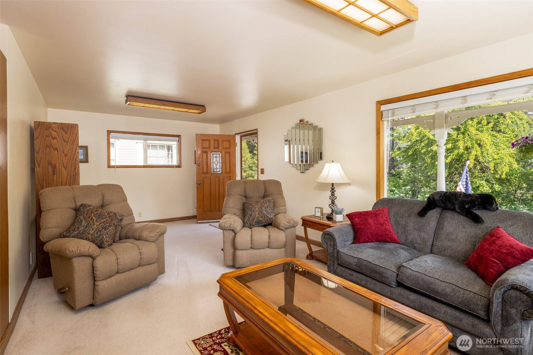 Roslyn, WA 98941,114 4th ST