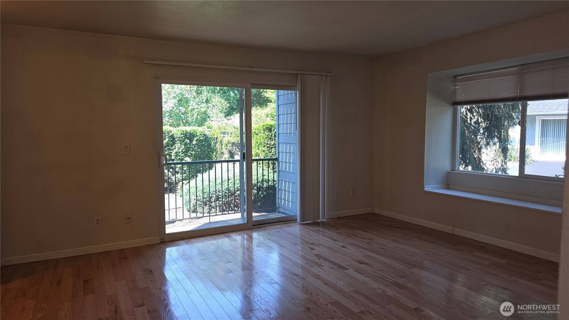 Vancouver, WA 98664,1040 Columbia River DR #1