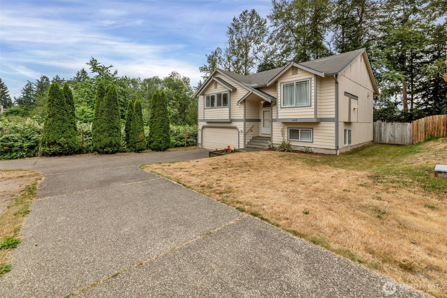 Tacoma, WA 98445,16420 18th AVE E
