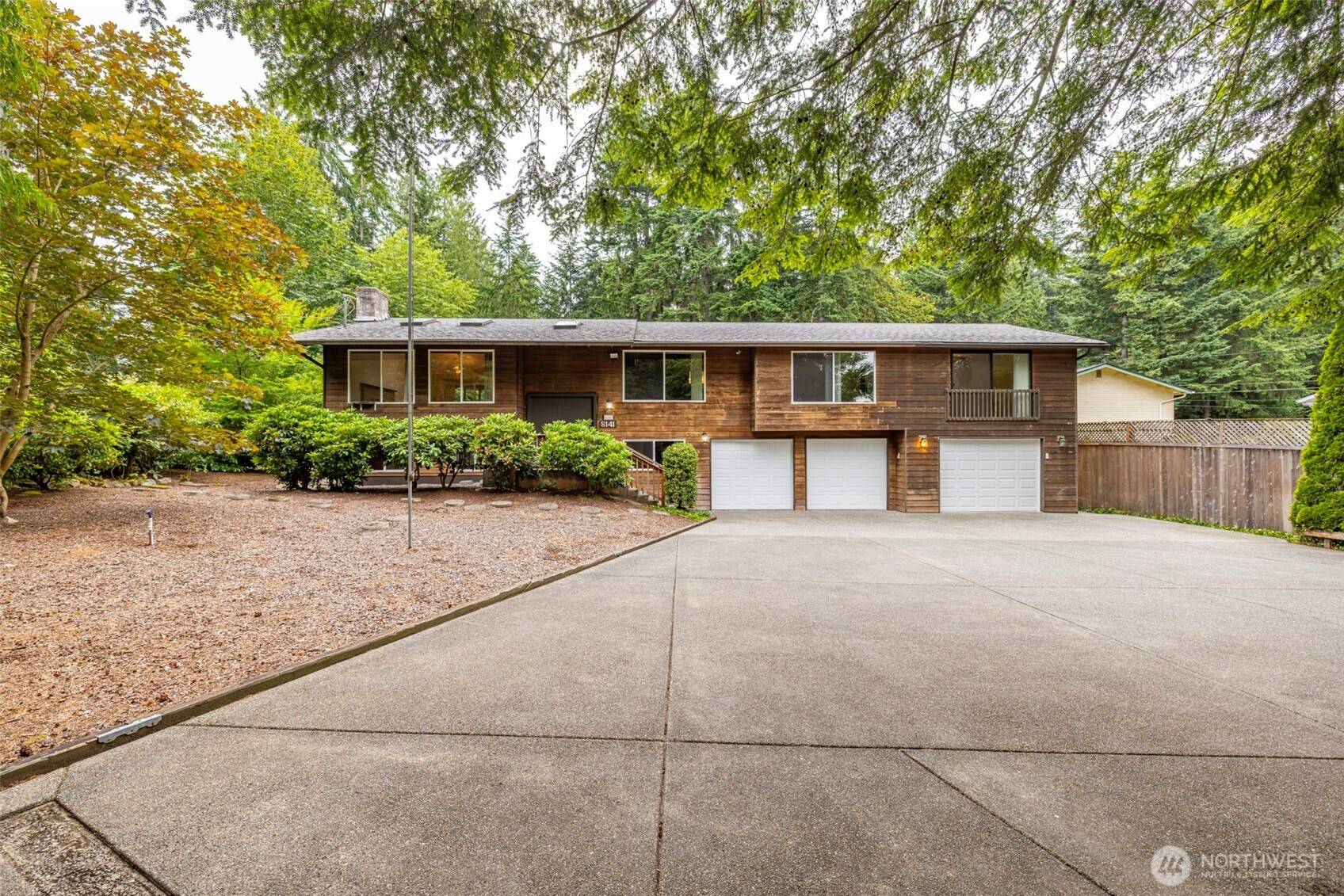 Bremerton, WA 98311,8141 Old Military RD NE