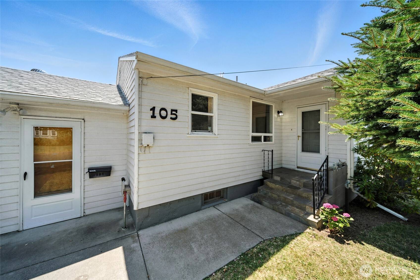 College Place, WA 99324,105 SW 13th ST