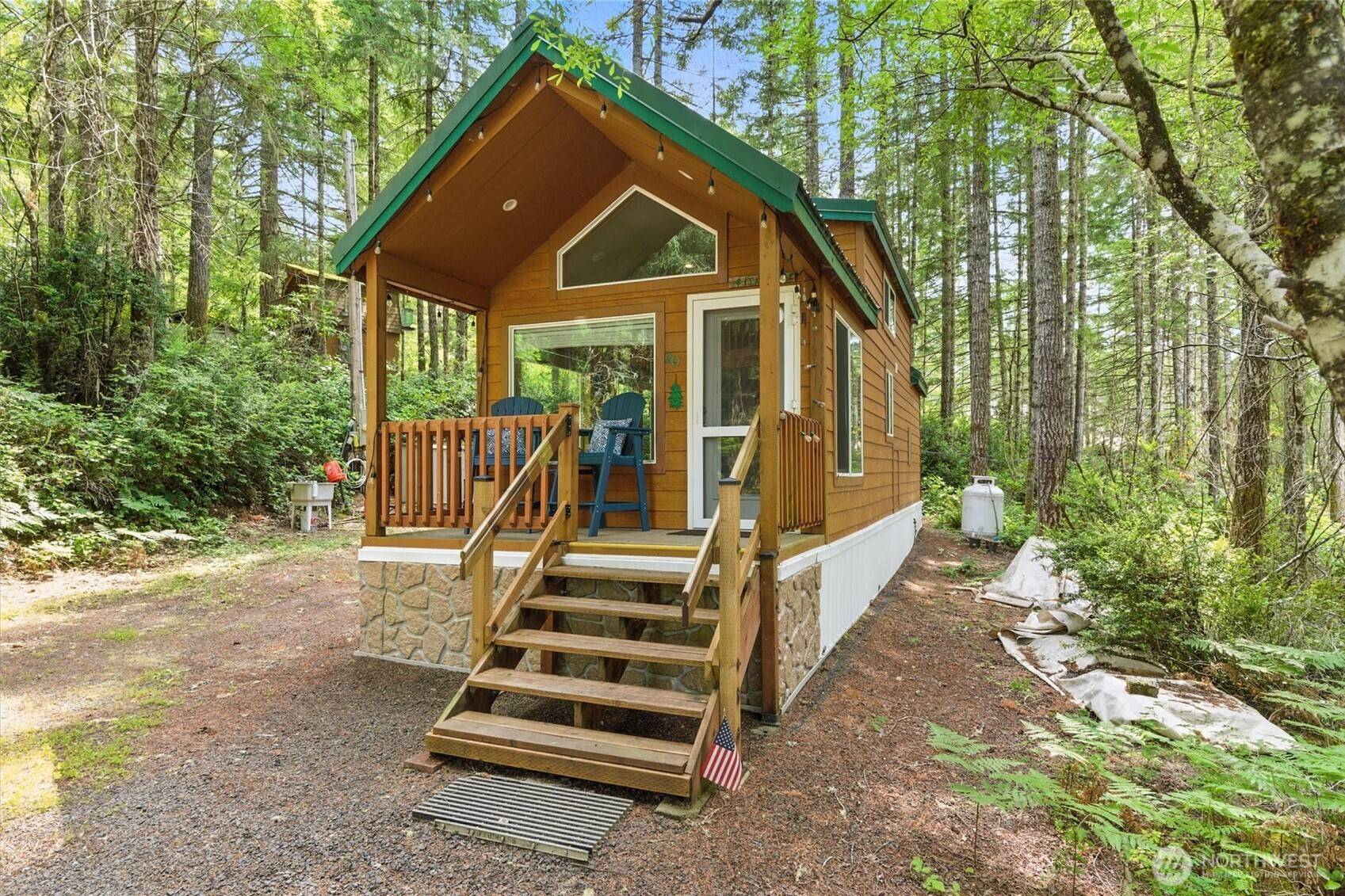Tahuya, WA 98588,200 NE Lakeshore DR S