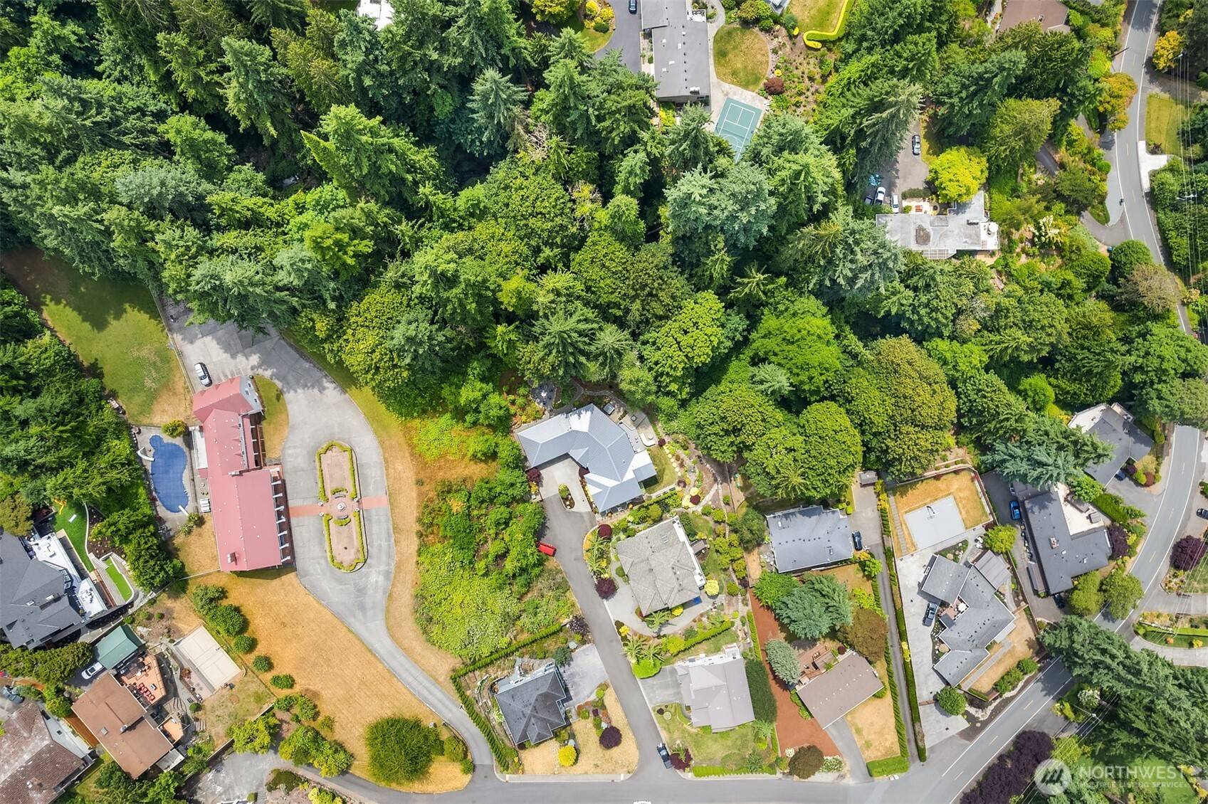 Edmonds, WA 98026,8036 Cyrus PL