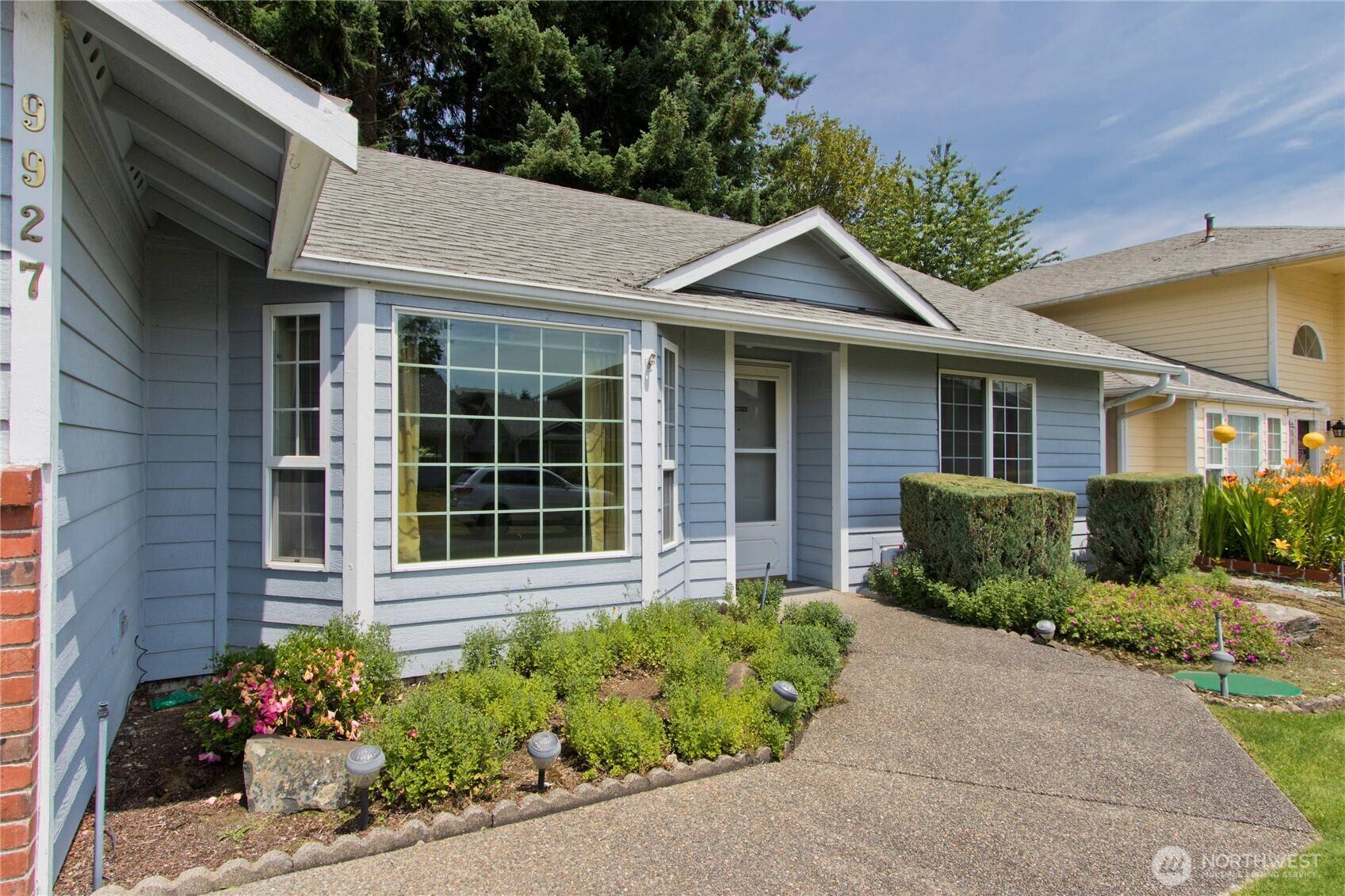 Puyallup, WA 98373,9927 140th St Ct E