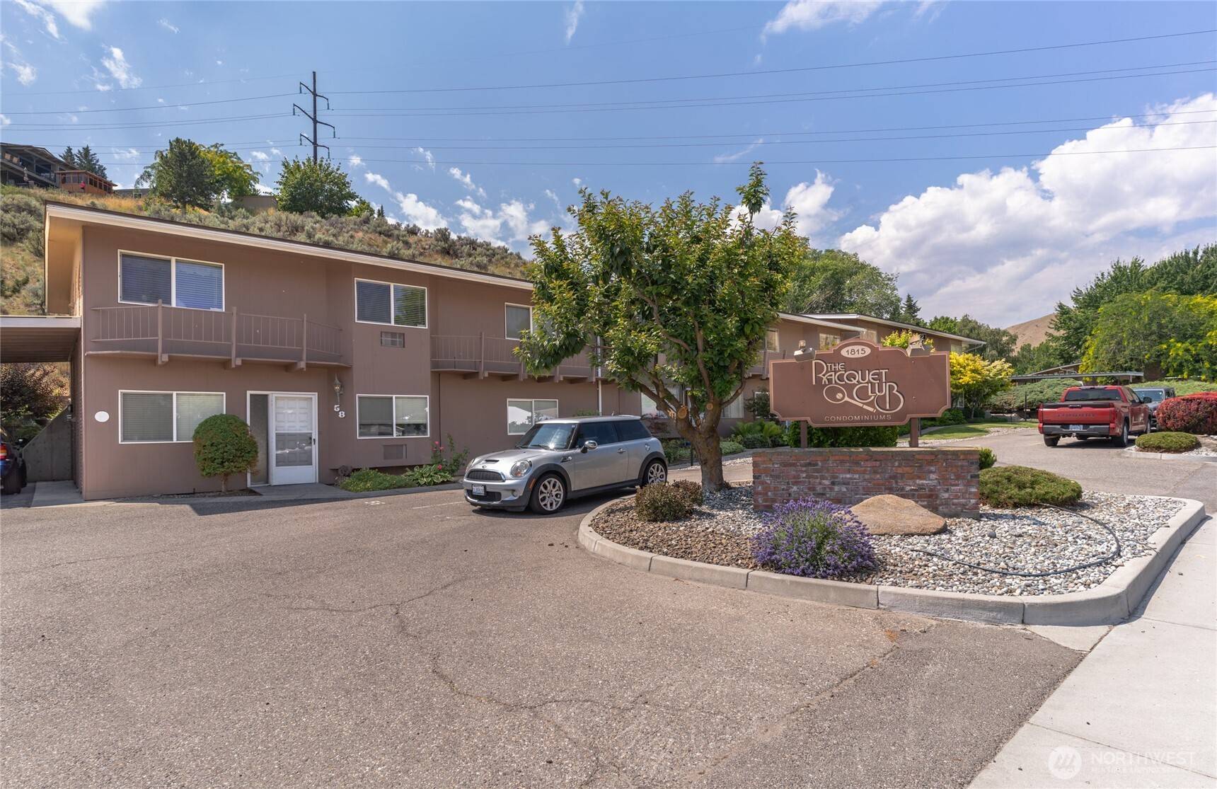 Wenatchee, WA 98801,1815 Number 2 Canyon RD #53