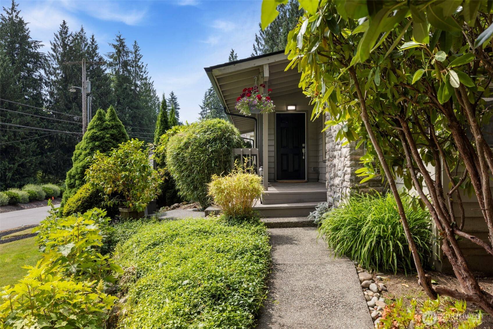 Woodinville, WA 98072,19555 Ave NE 170th