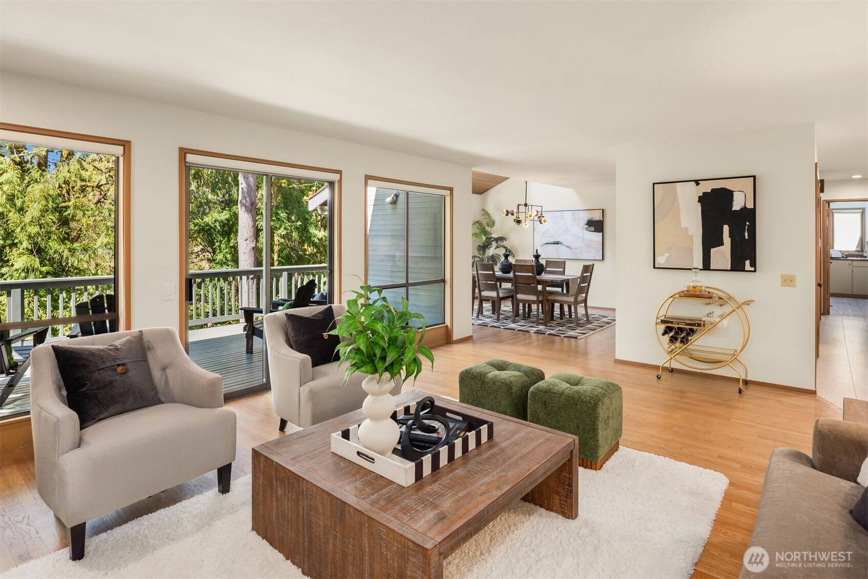 Mercer Island, WA 98040,6160 W Mercer WAY