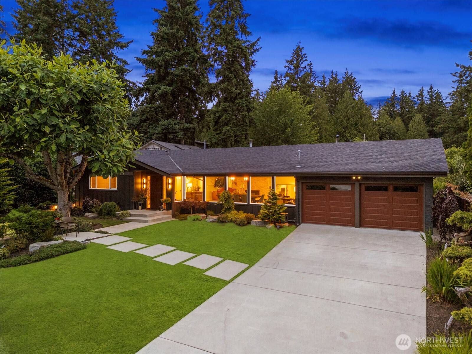 Bellevue, WA 98008,16504 SE 28th ST