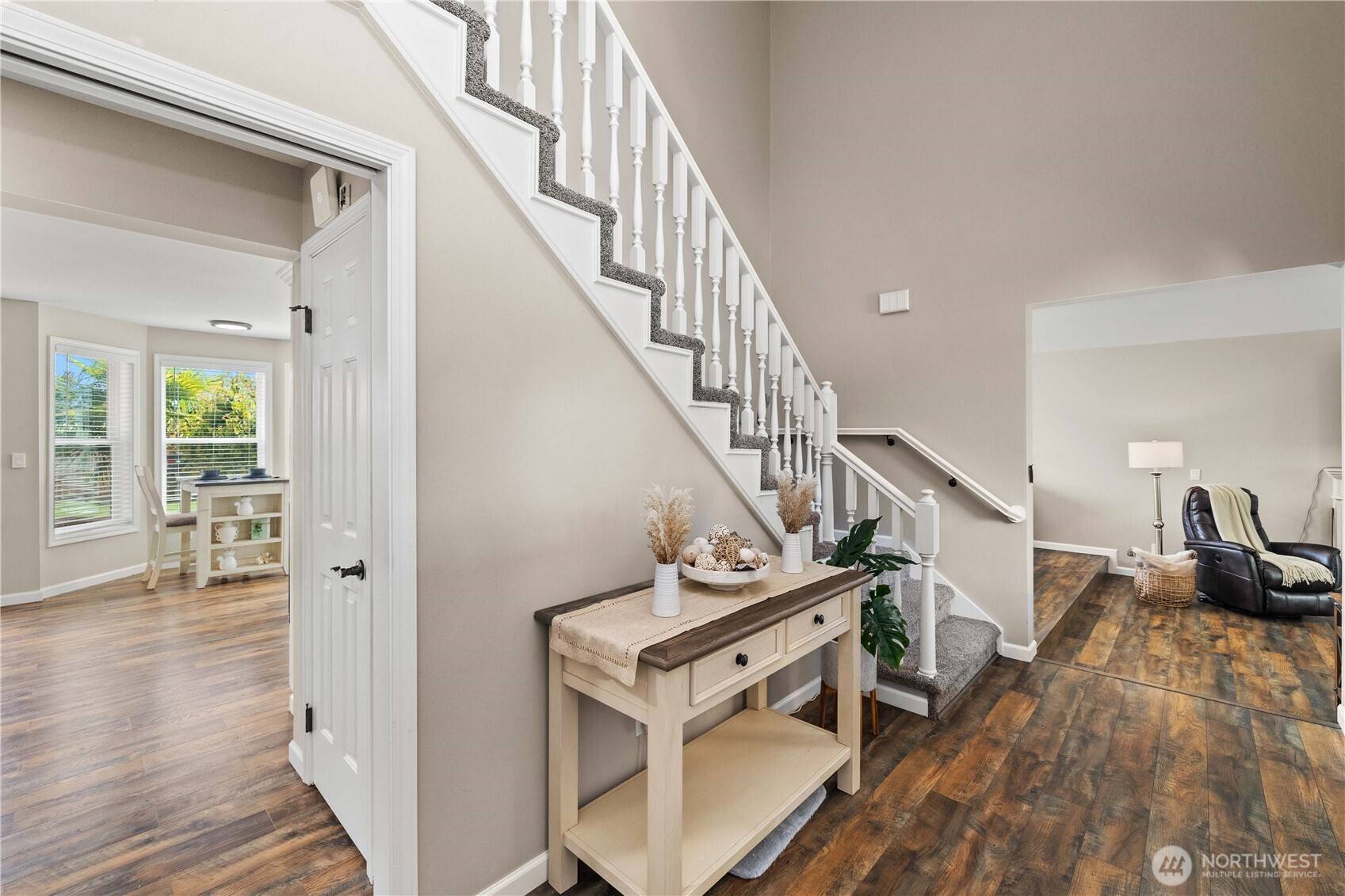 Maple Valley, WA 98038,21703 SE 255th PL