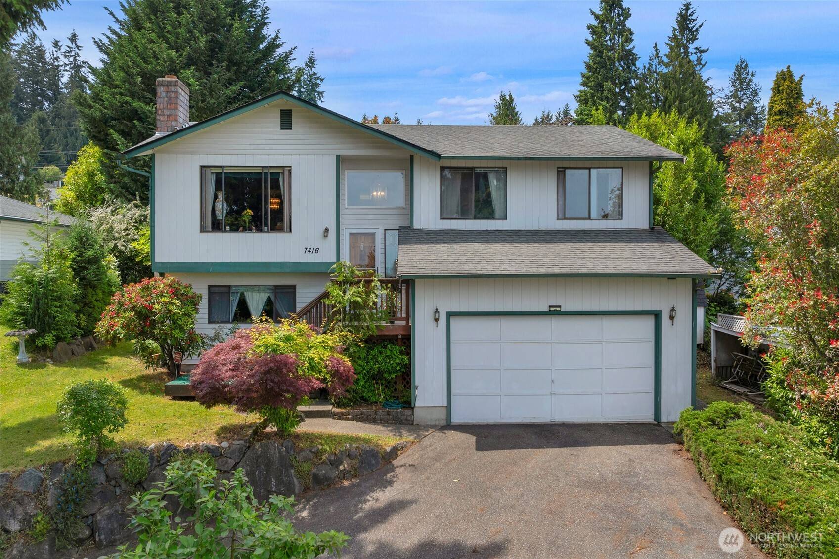 Everett, WA 98203,7416 E Heather WAY