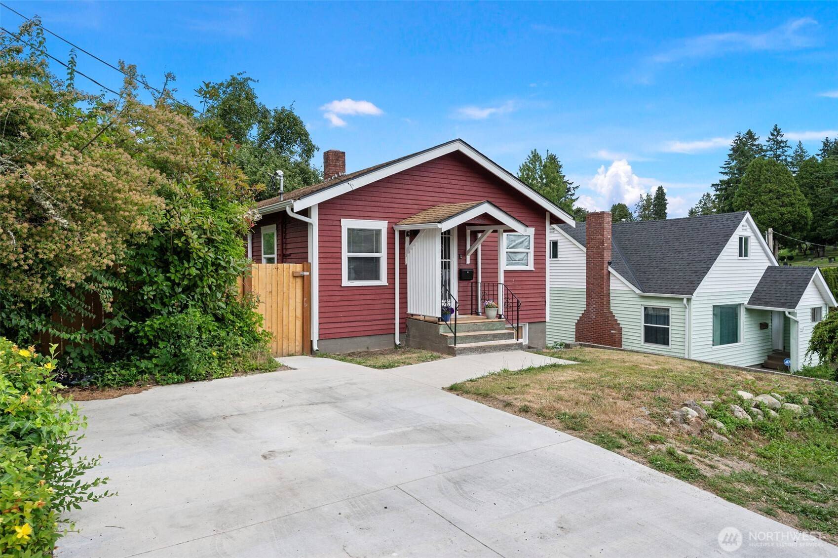 Bremerton, WA 98312,2406 13th ST