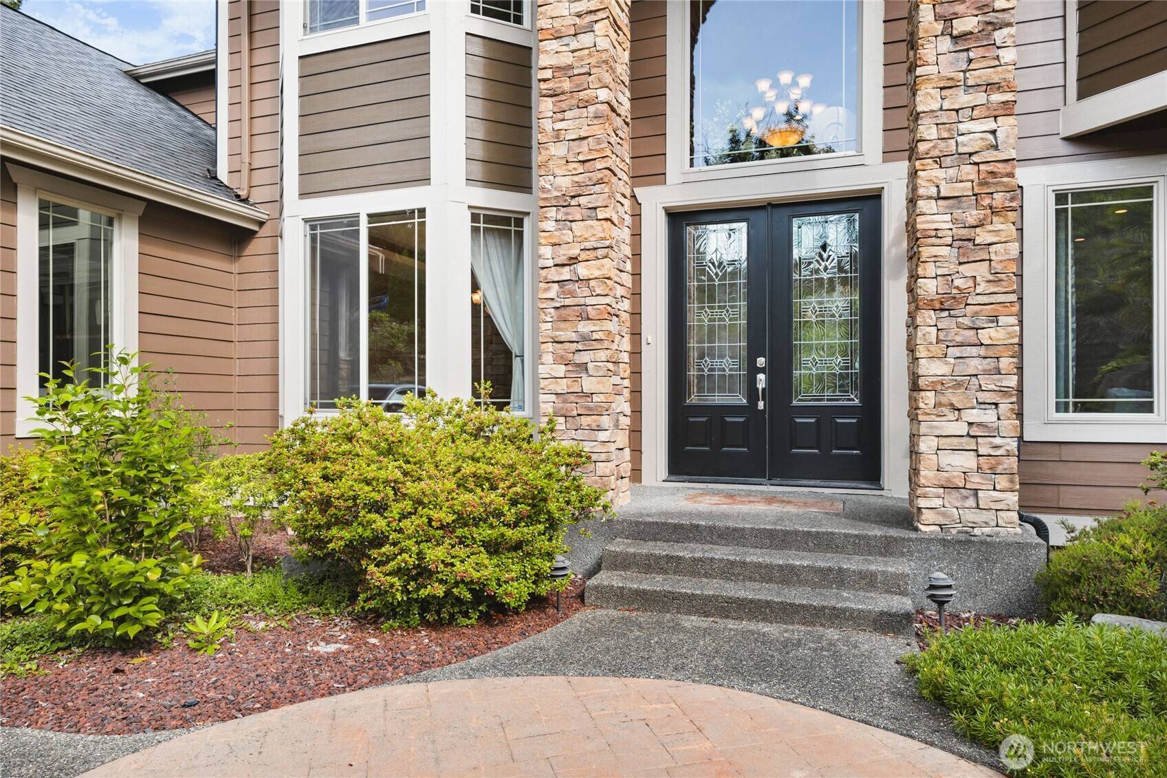 Puyallup, WA 98374,3024 41st ST SE