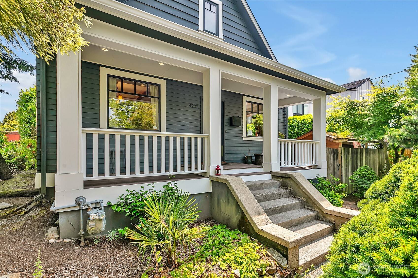 Seattle, WA 98105,4222 Latona AVE NE