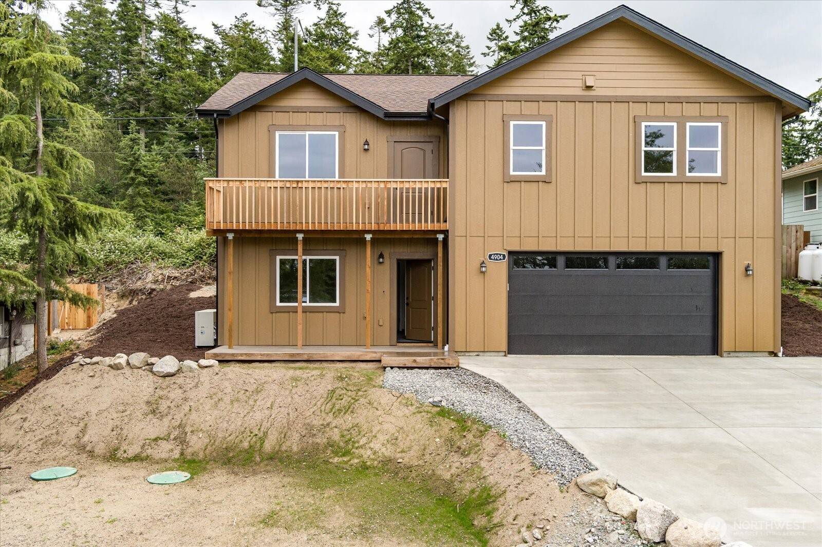 Oak Harbor, WA 98277,4904 Deception CIR