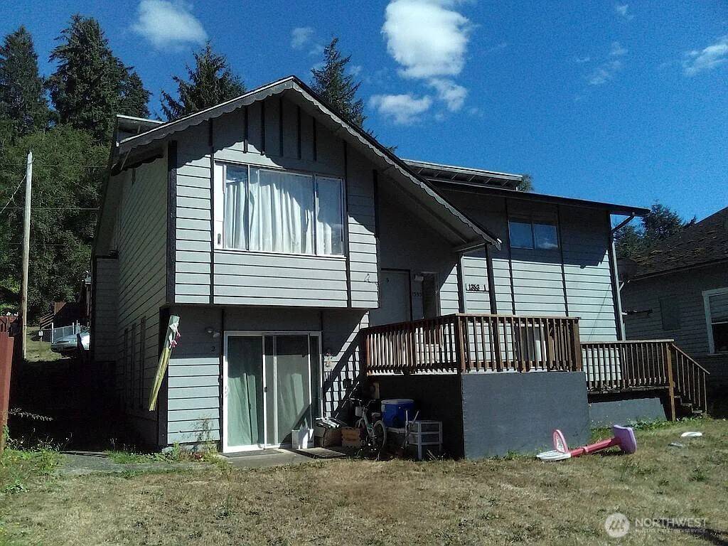 Raymond, WA 98577,1353 Larch ST