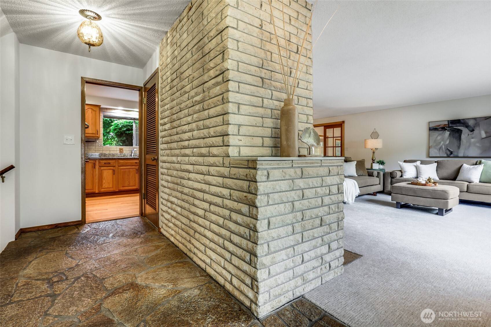 Shoreline, WA 98177,20415 12th PL NW