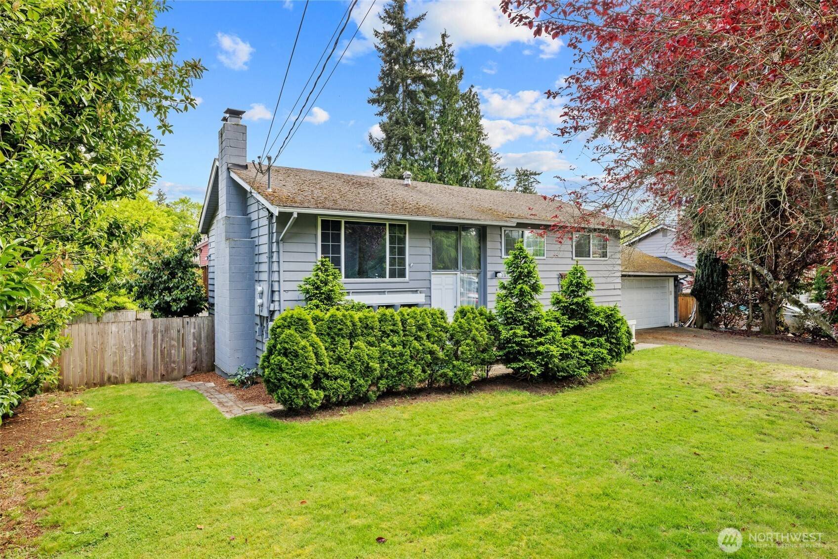 Kirkland, WA 98034,13212 100th PL NE