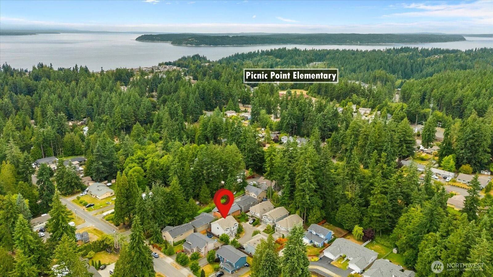 Edmonds, WA 98026,14222 56th PL W