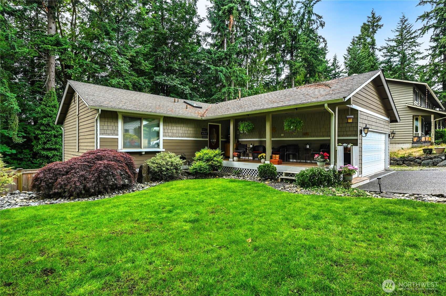 Kirkland, WA 98034,14079 117th AVE NE
