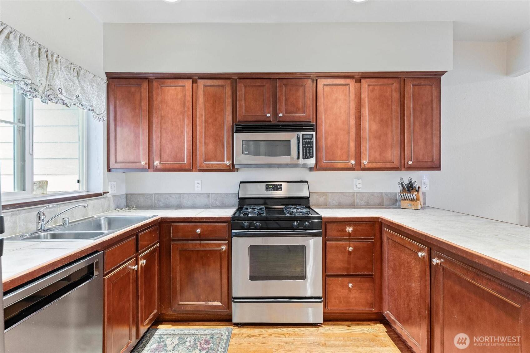 Lynnwood, WA 98036,3806 209th PL SW