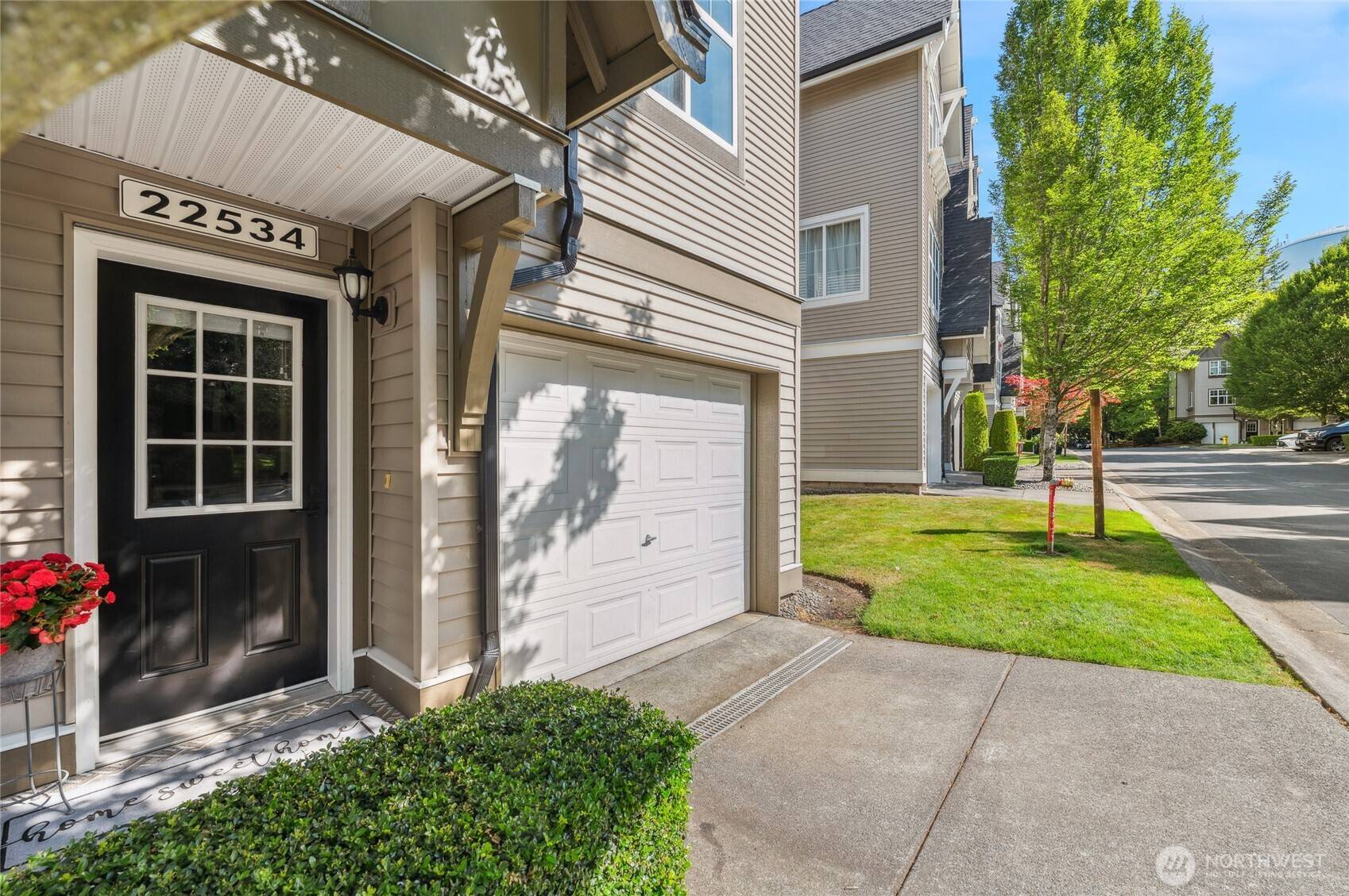 Redmond, WA 98053,22534 NE Alder Crest LN