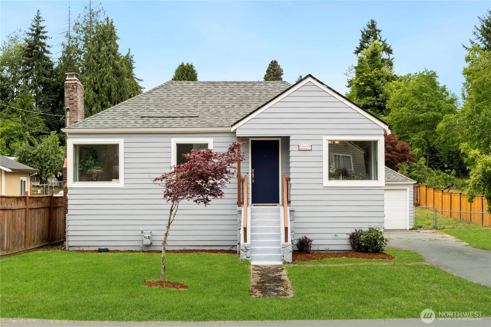 Burien, WA 98168,13227 10th AVE S