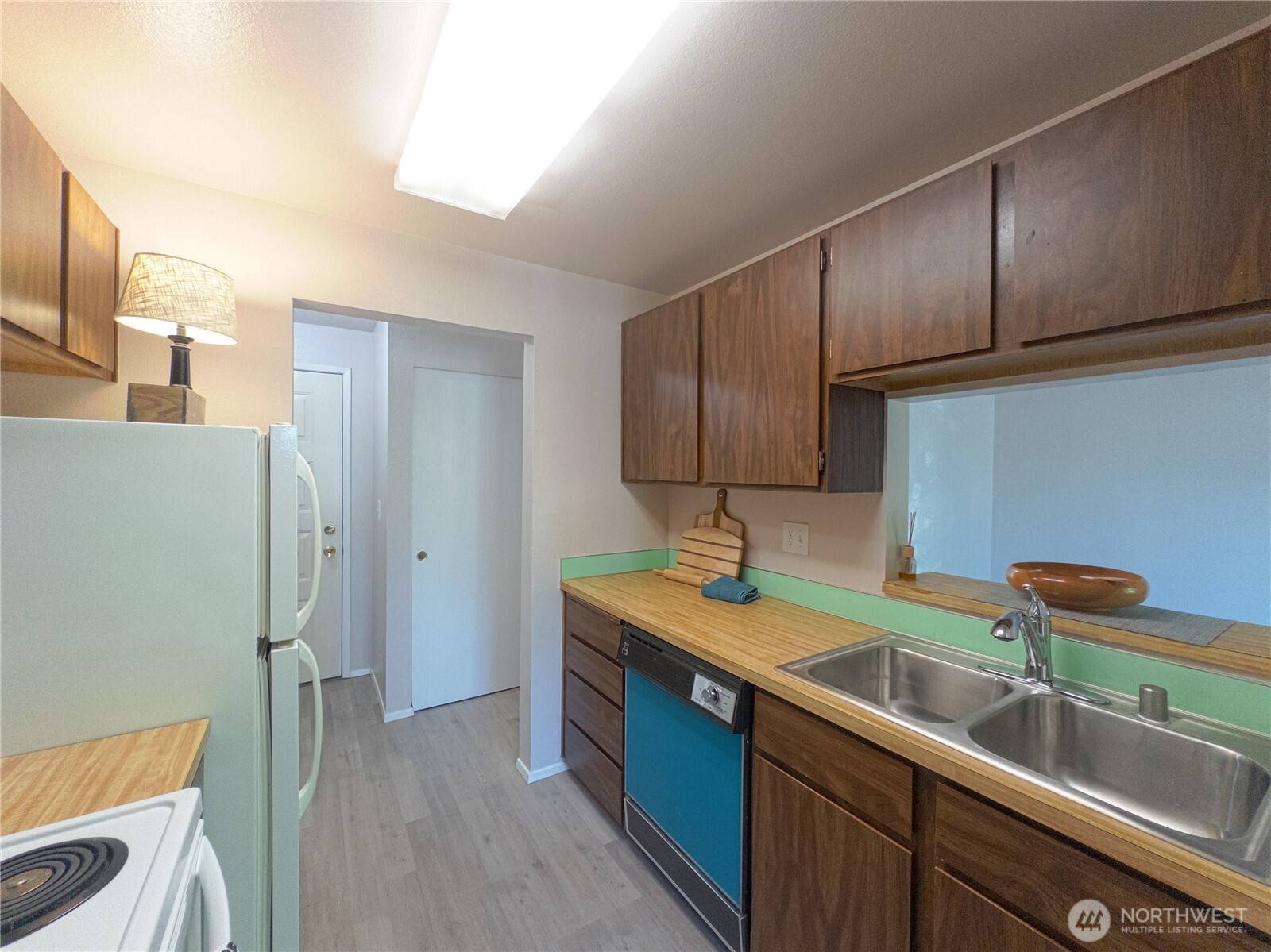 Auburn, WA 98002,1102 8th ST NE #31