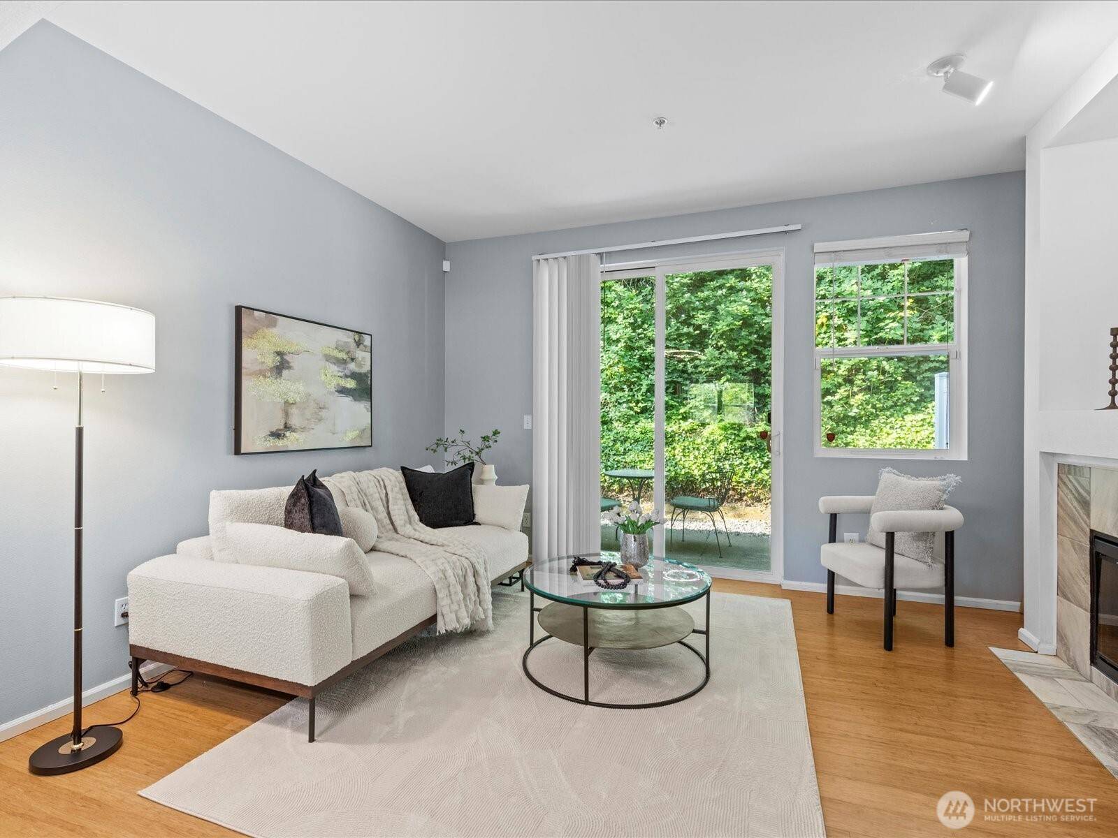 Seattle, WA 98118,3717 S Holly Park DR