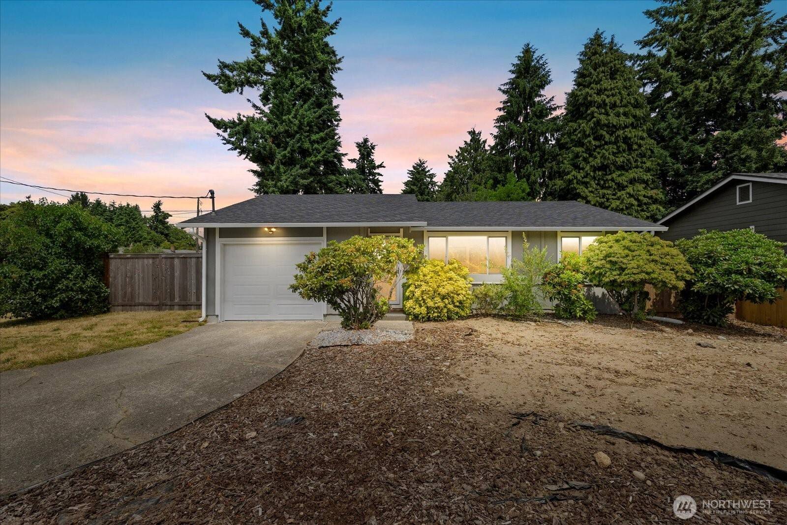 Tacoma, WA 98406,4119 N 21st ST