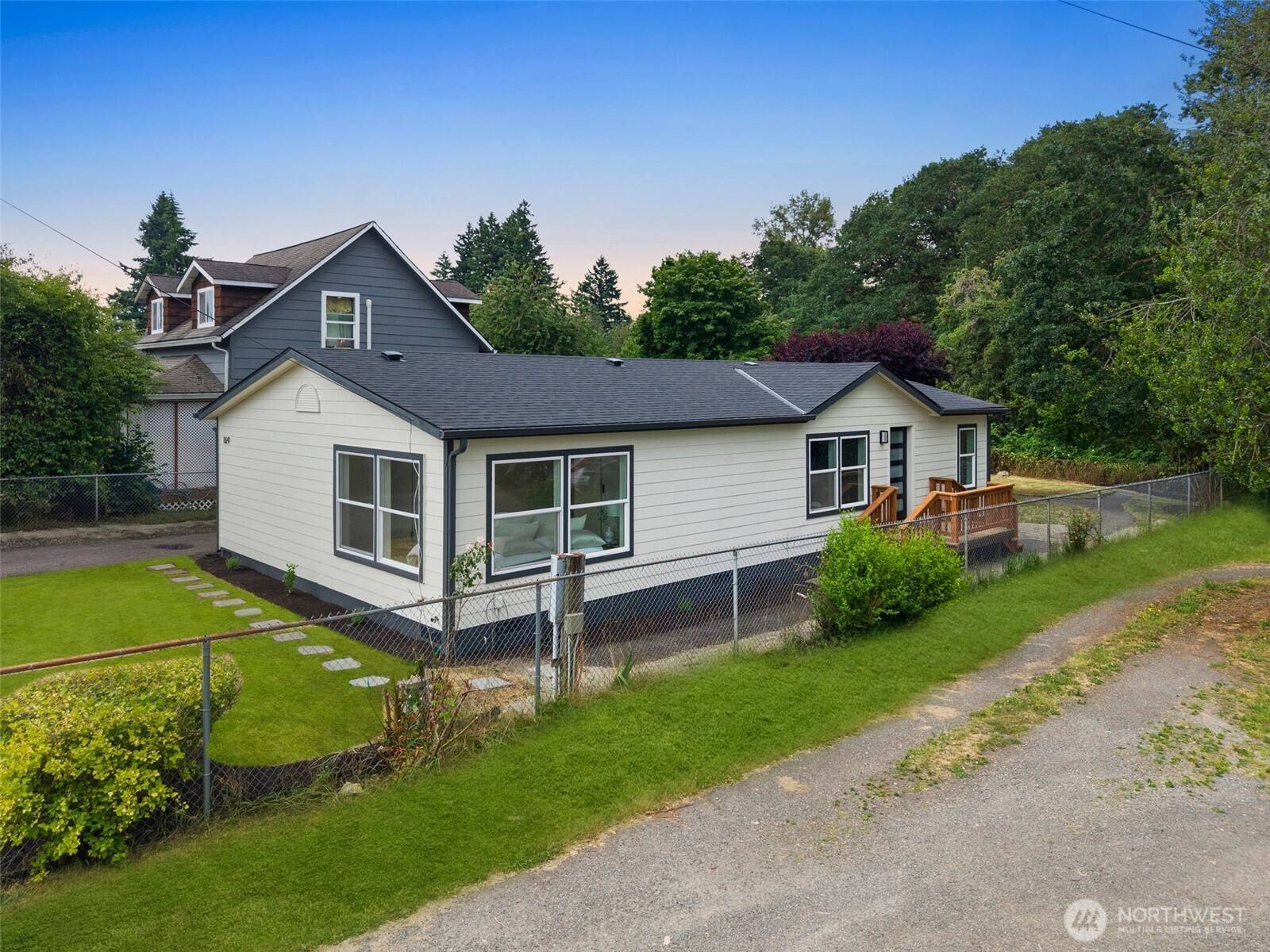 Tenino, WA 98589,169 Wichman ST N