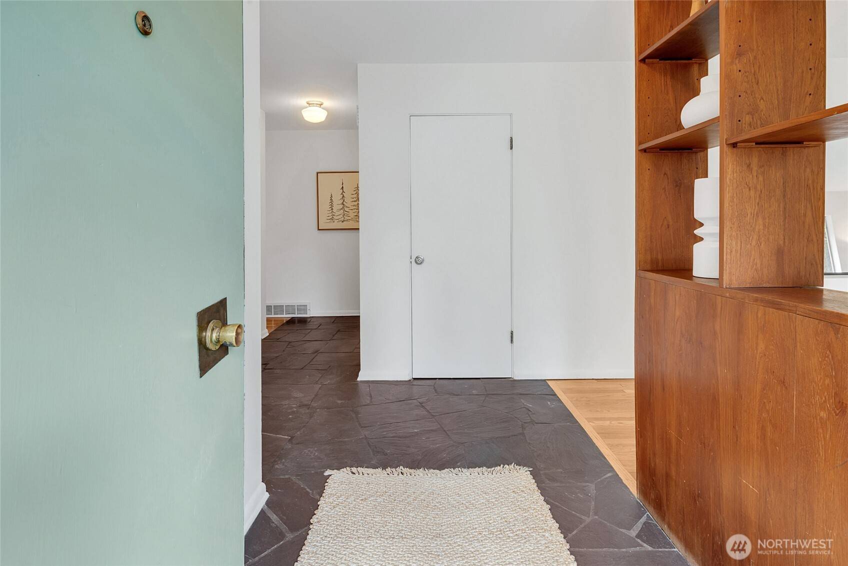 Mercer Island, WA 98040,9724 Mercerwood DR