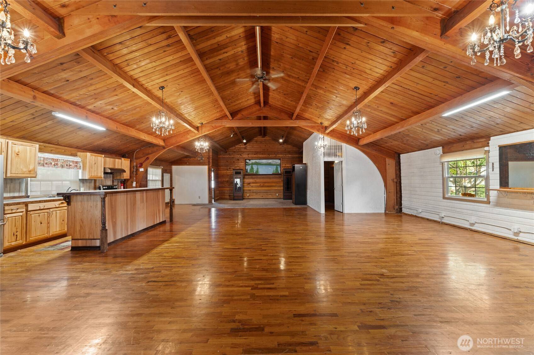 Chelan, WA 98816,319 N Sanders ST