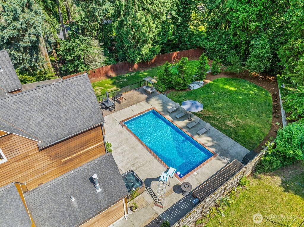 Longview, WA 98632,2608 Cascade WAY