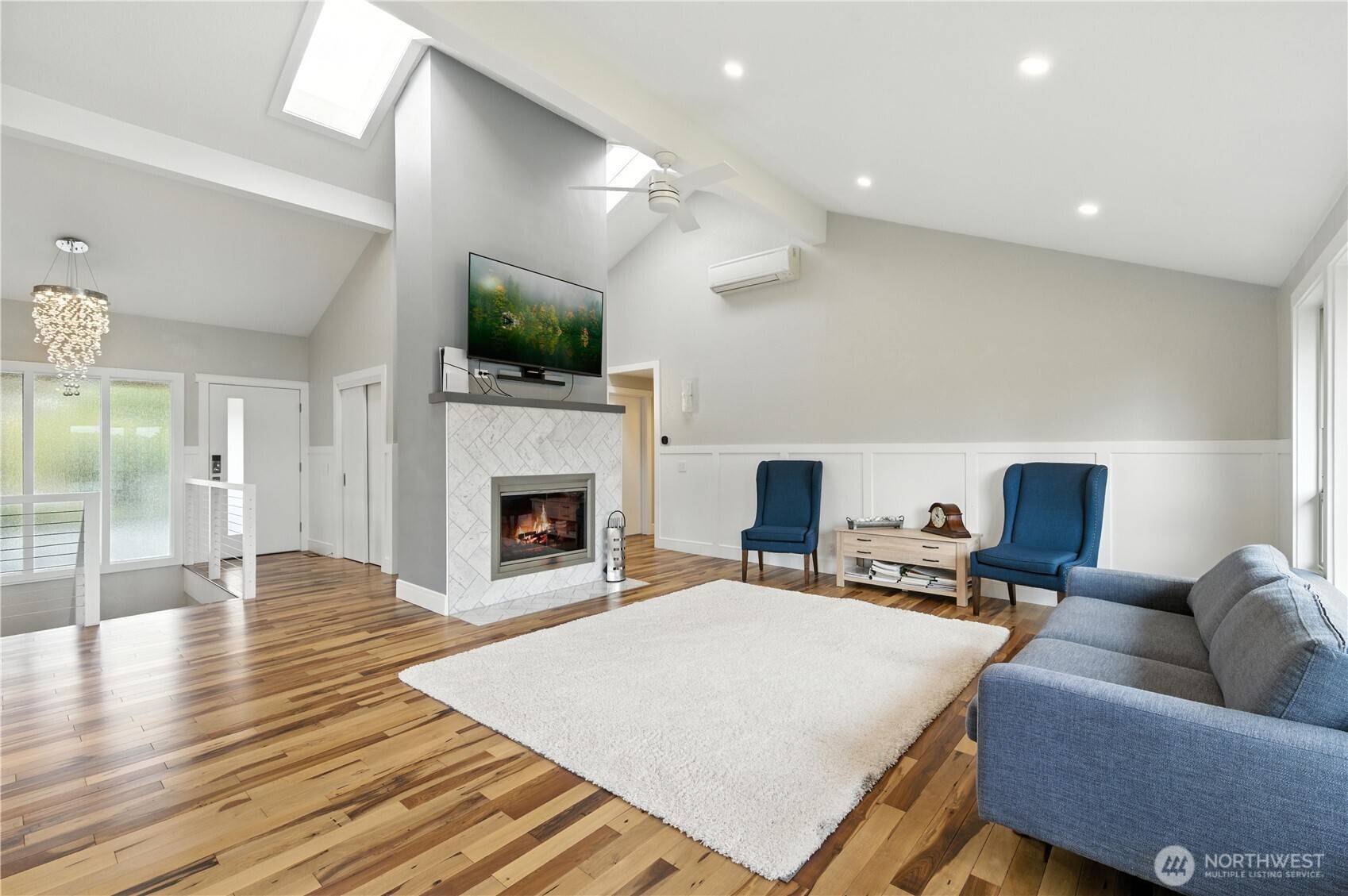Bellevue, WA 98008,2500 171st Ave S.E.