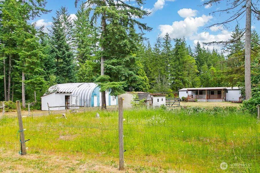 Port Orchard, WA 98367,4960 SW Daisy ST