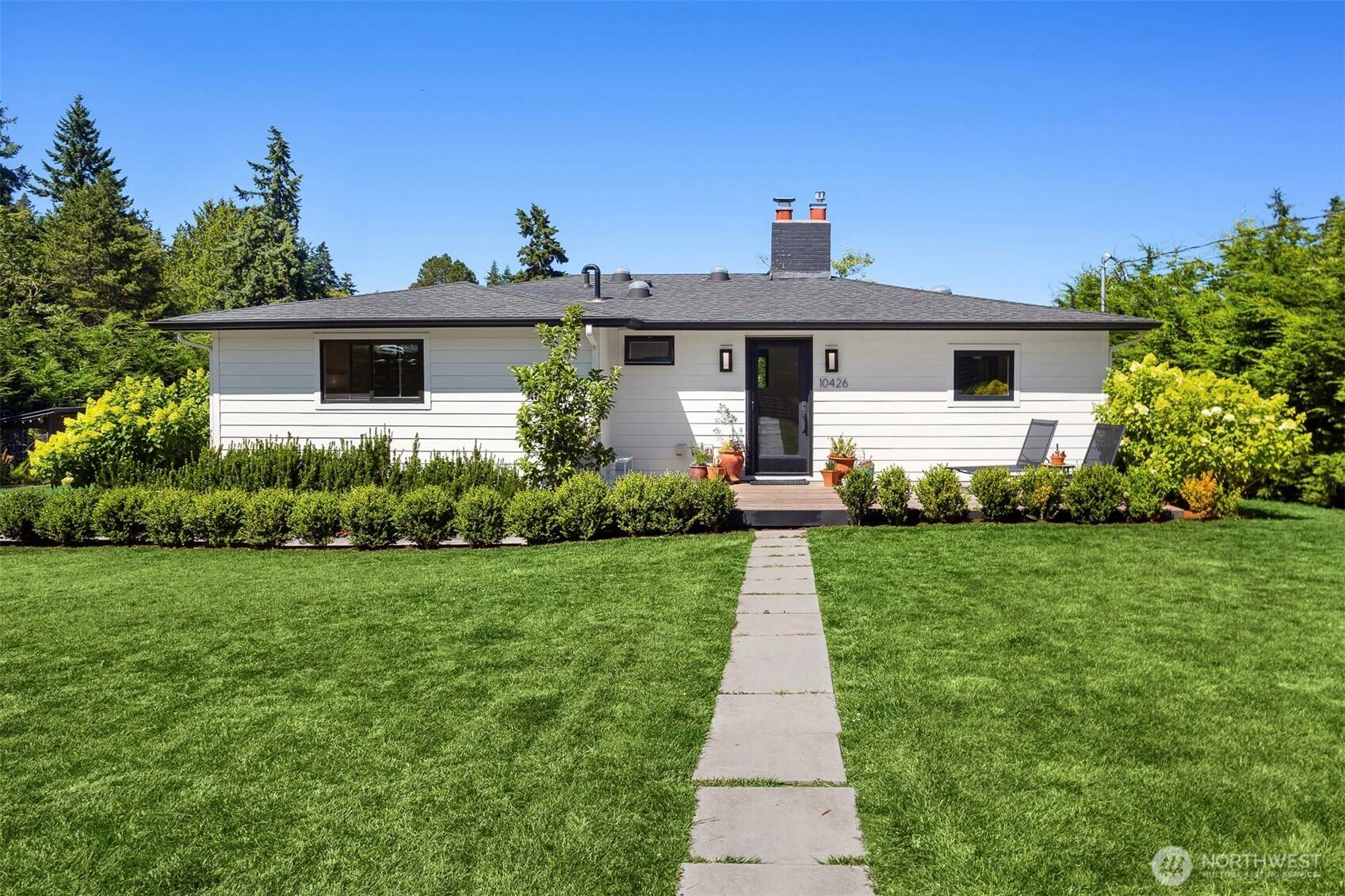 Vashon, WA 98070,10426 SW 112th ST