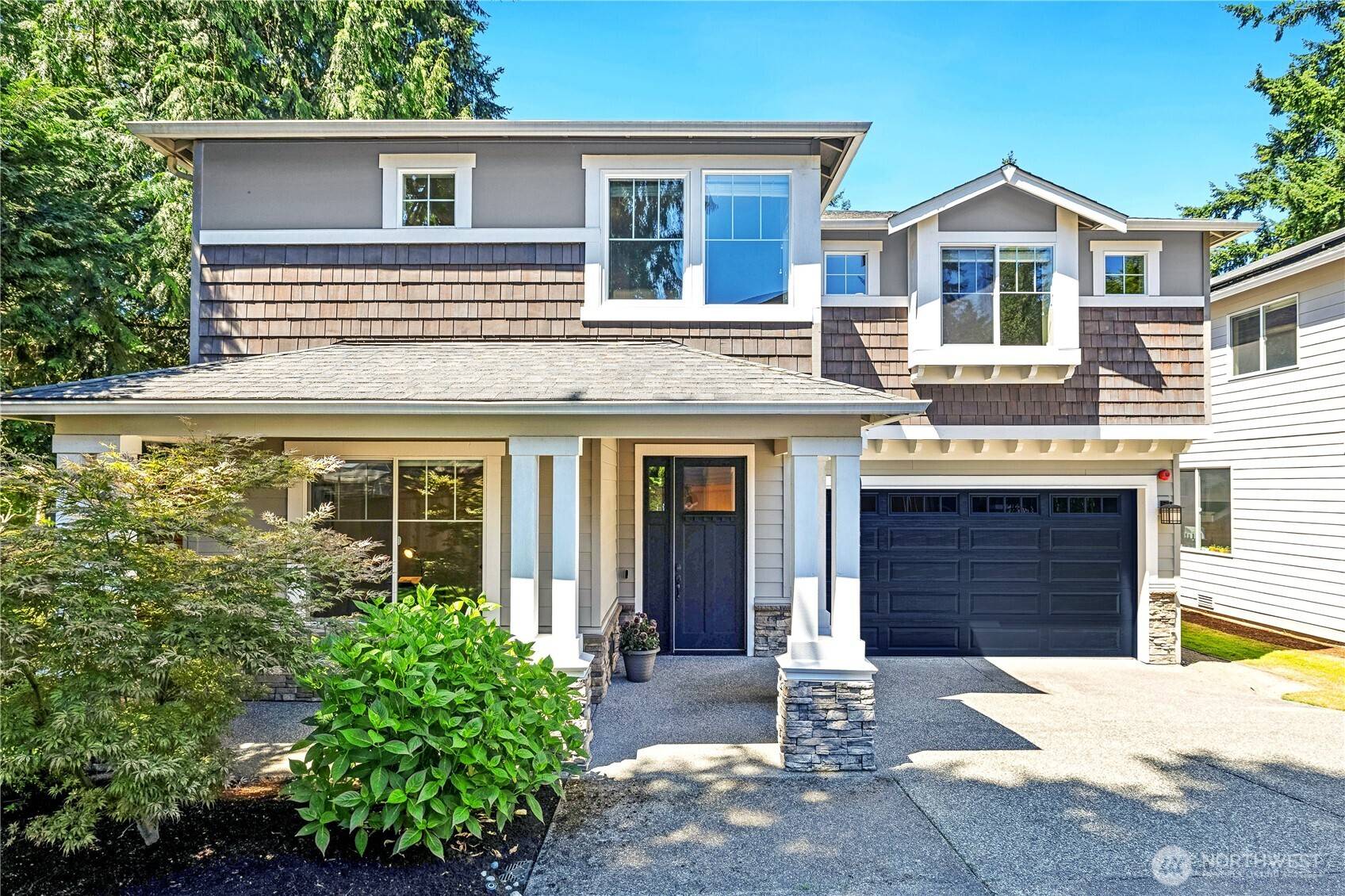 Kirkland, WA 98033,6555 125th AVE NE