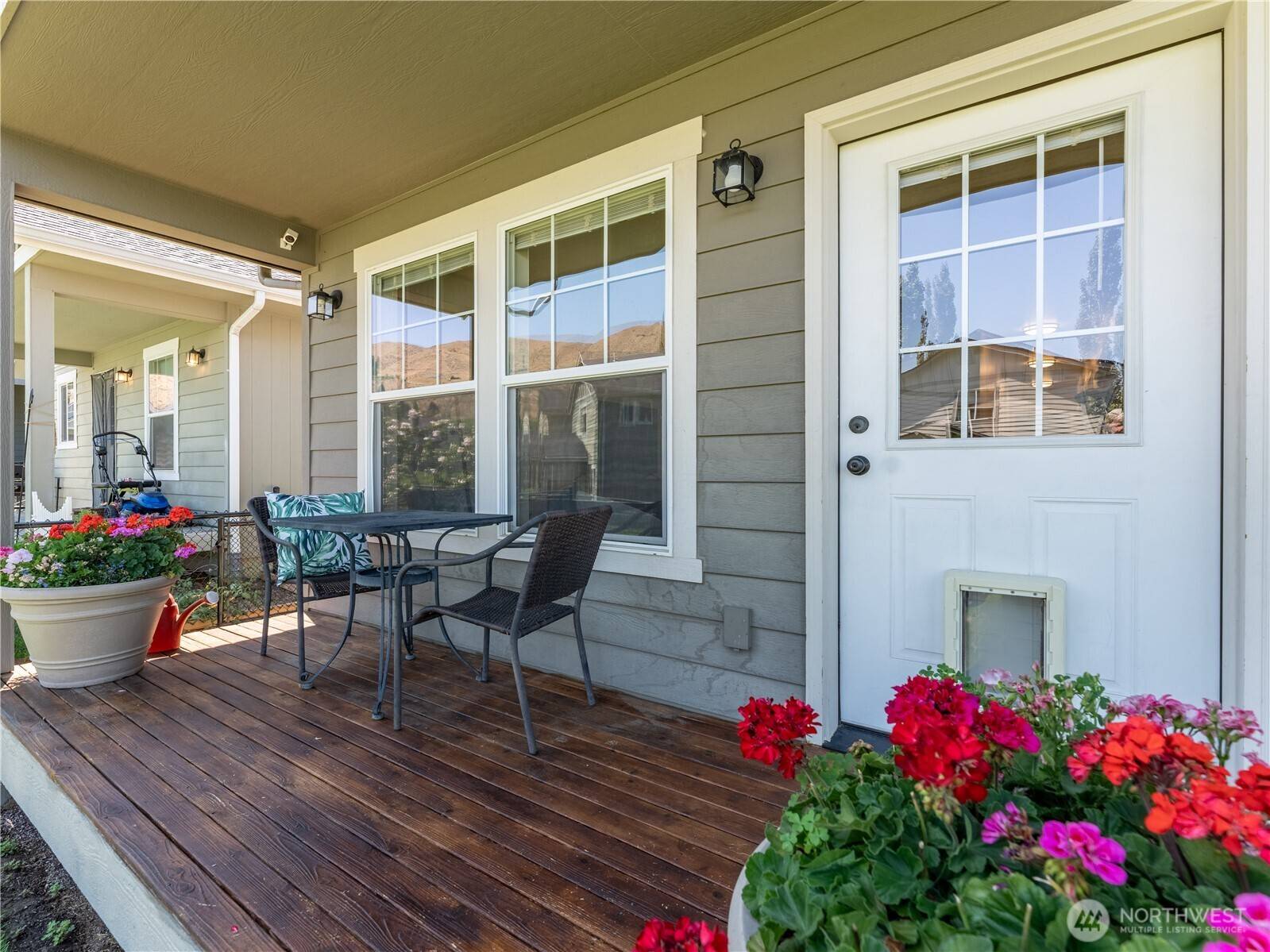 Wenatchee, WA 98801,2135 Roper LN