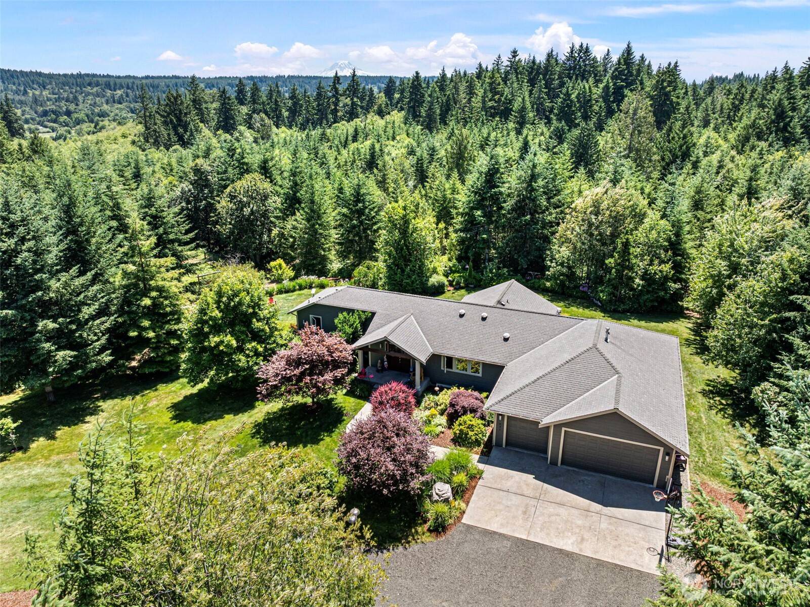 Port Orchard, WA 98367,931 SW Moose Hill CT