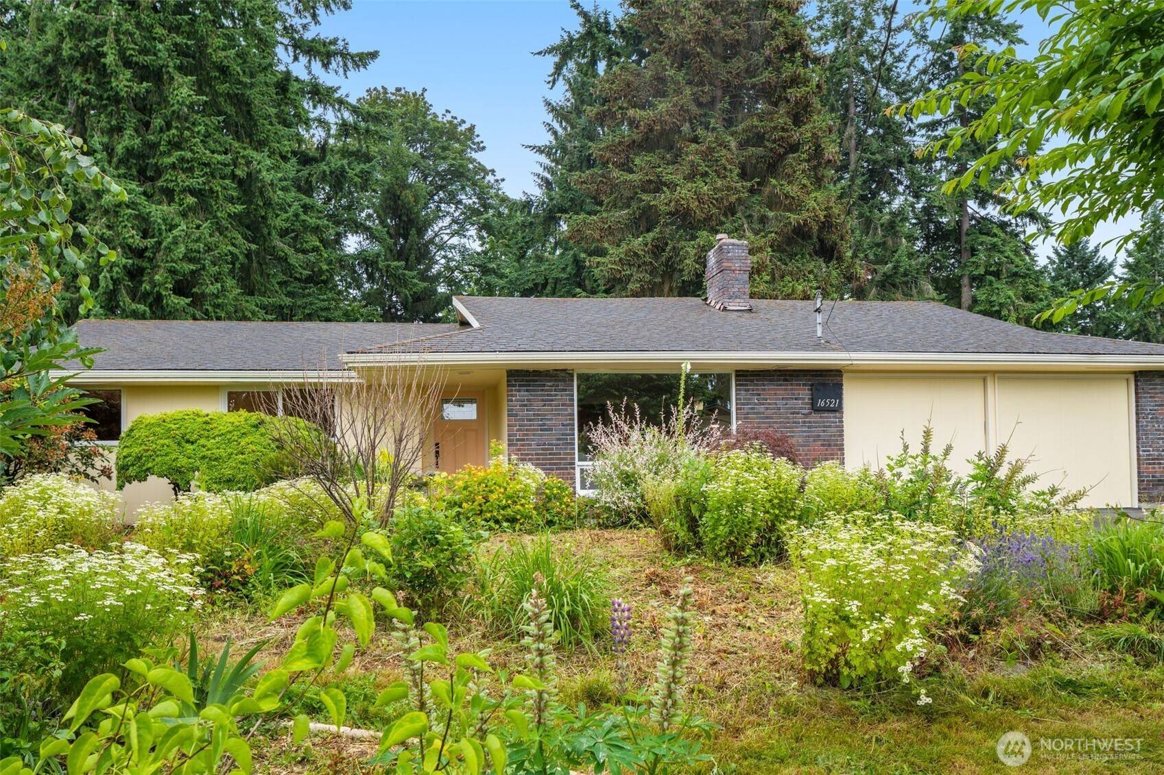 Bellevue, WA 98006,16521 SE 45th ST
