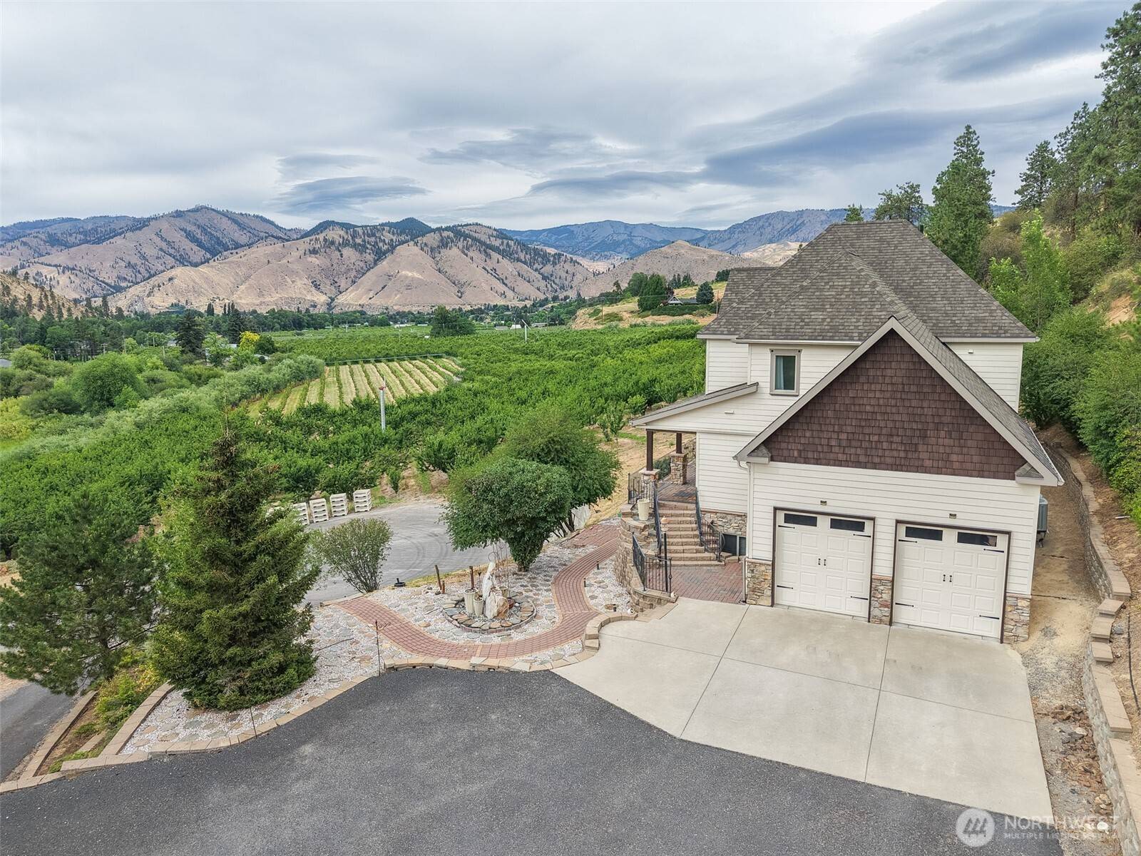 Cashmere, WA 98815,5245 Patrick LN