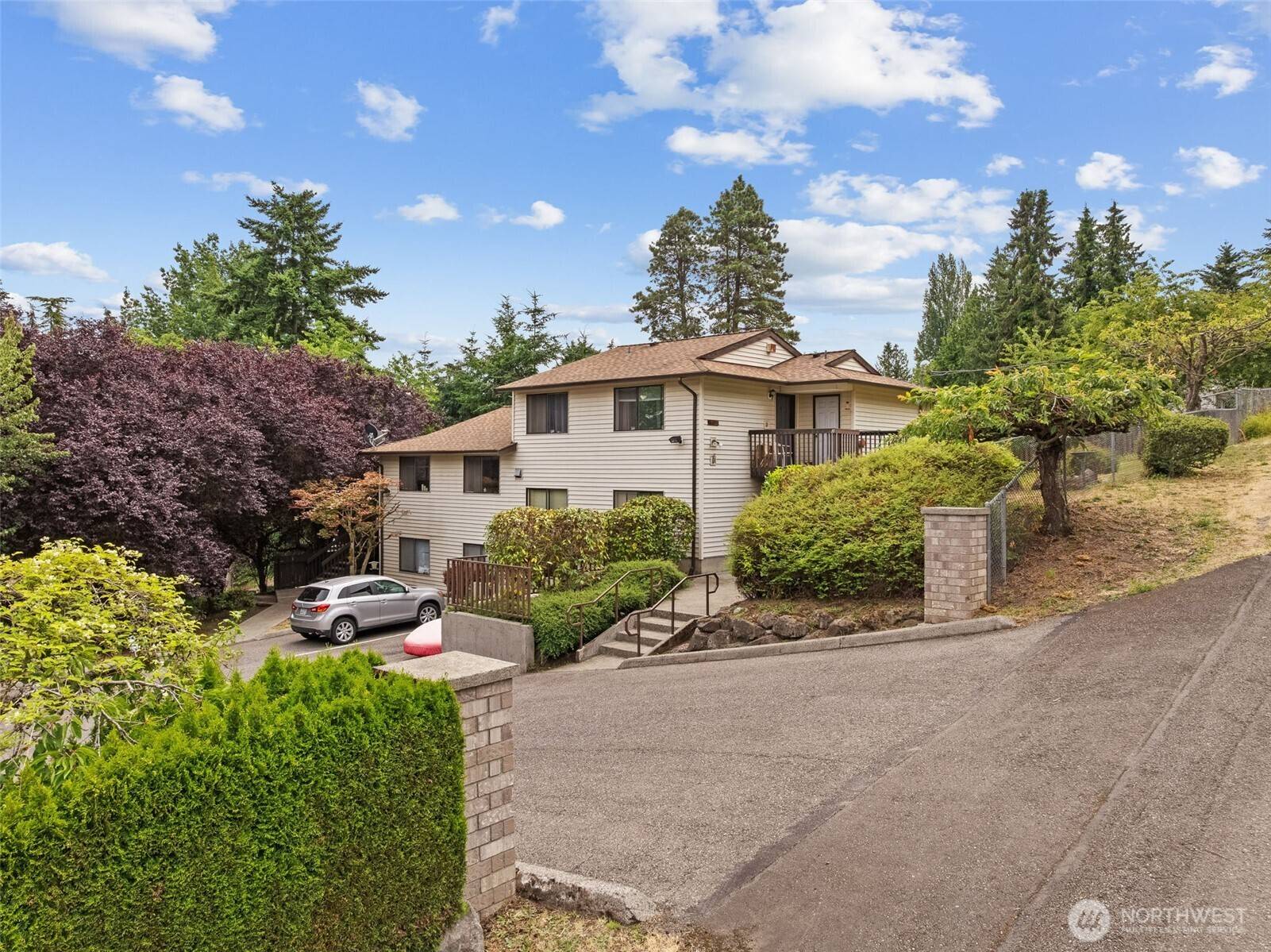 Tukwila, WA 98168,13004 33rd AVE S