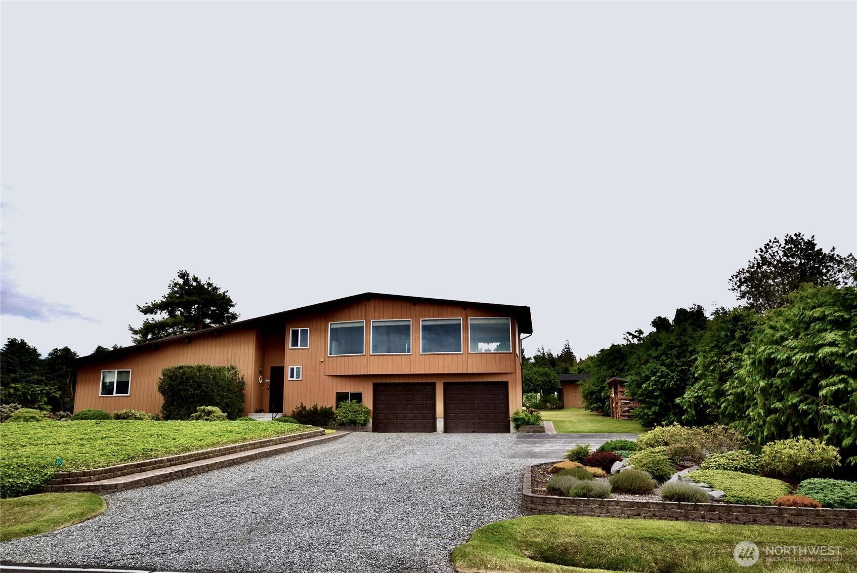 Sequim, WA 98382,330 E Anderson RD