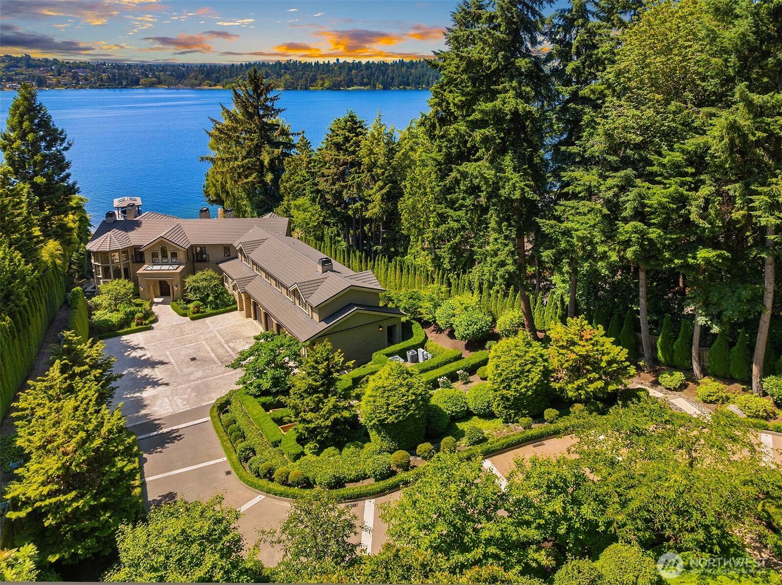 Mercer Island, WA 98040,Address not disclosed