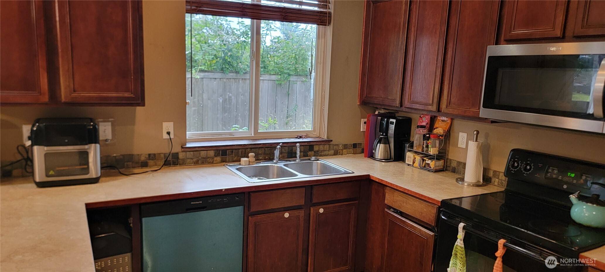 Sultan, WA 98294,701 Stratford PL
