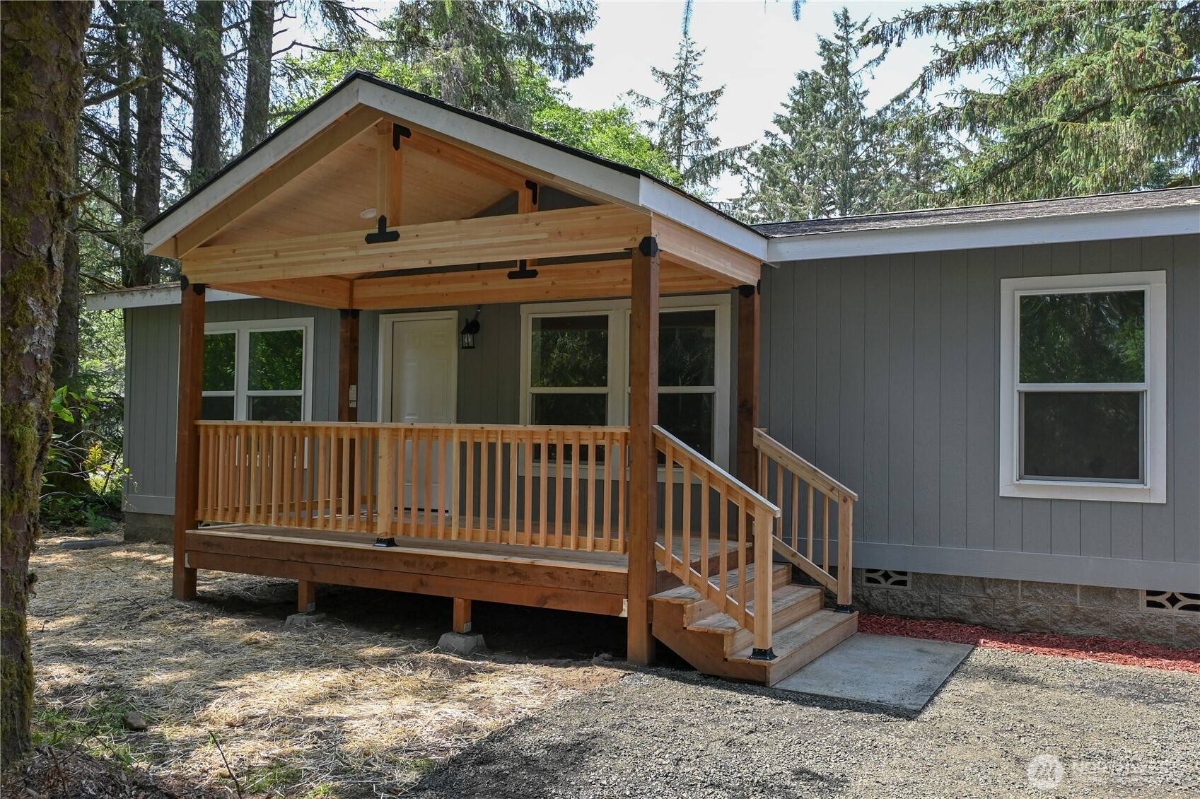 Ocean Shores, WA 98569,390 Mira CT SE